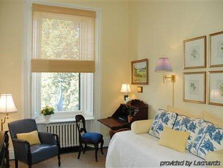 Bed and Breakfast The College Club Of Boston Pokoj fotografie