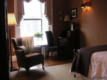 Bed and Breakfast The College Club Of Boston Pokoj fotografie